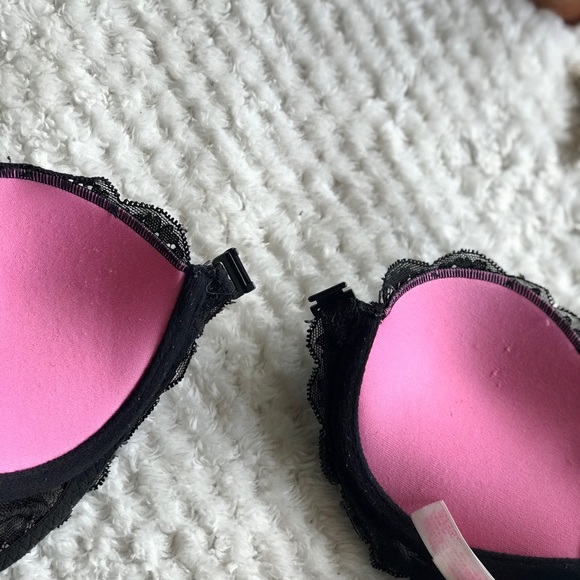 PINK Victoria’s Secret Lace Racer Back Bra! - Picture 7 of 8